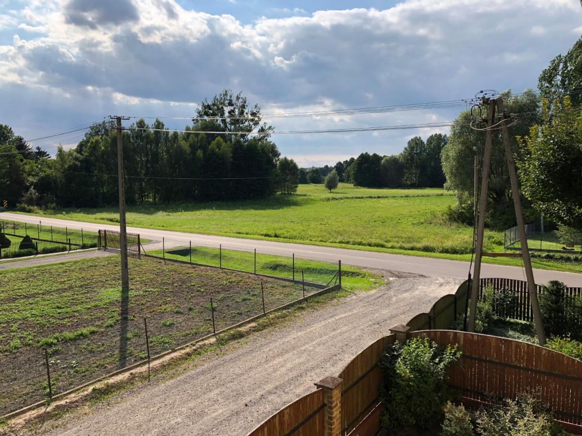 Zajazd Gosciniec Nowosiolki-Kolonia Exteriör bild