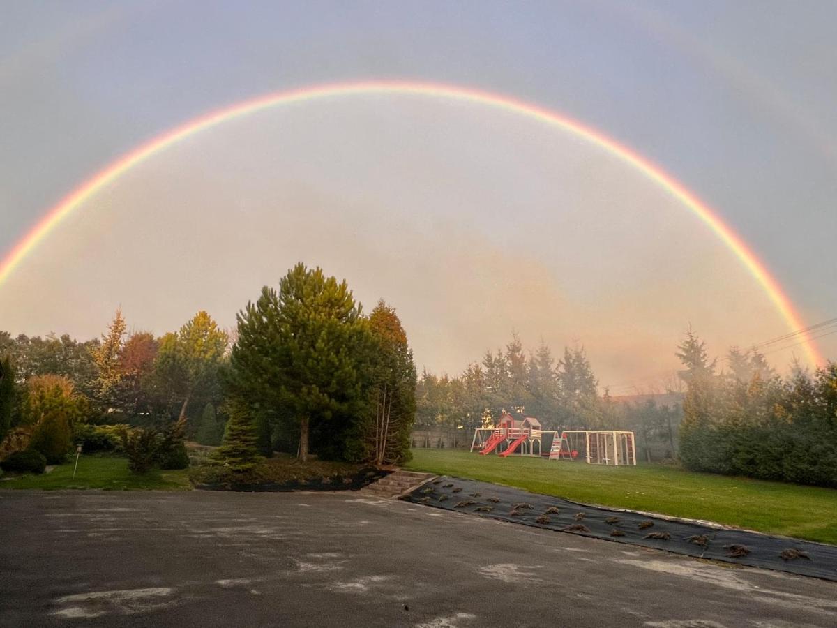 Zajazd Gosciniec Nowosiolki-Kolonia Exteriör bild